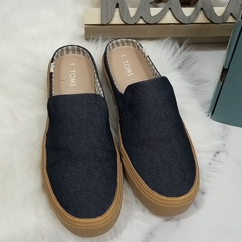 TOMS Sunrise Navy Denim Mule Sneaker - Picture 9 of 12